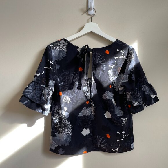 Top Shop Perfectly Cropped Back Tie Floral Top Medium Deep V - Picture 4 of 5